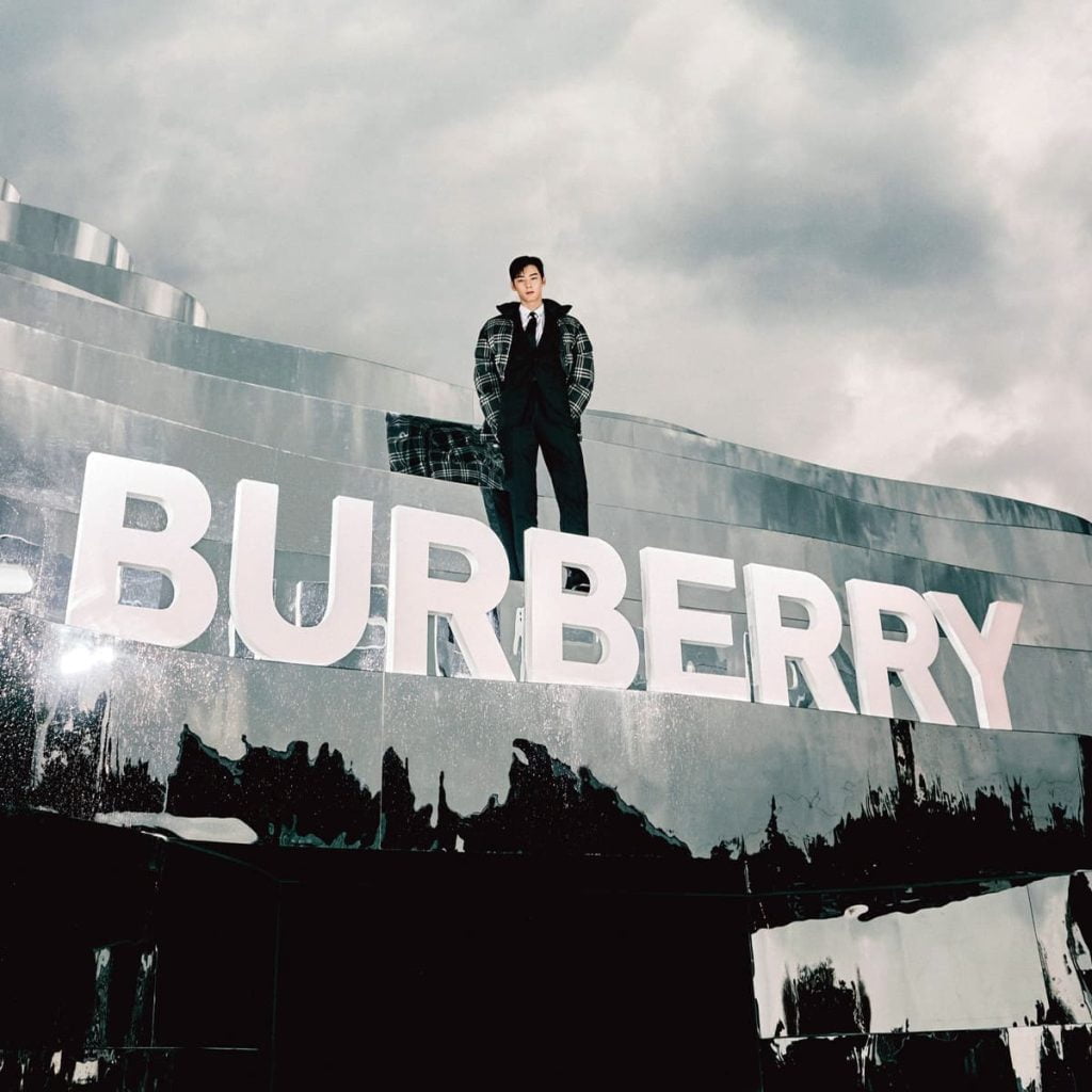 Burberry banner