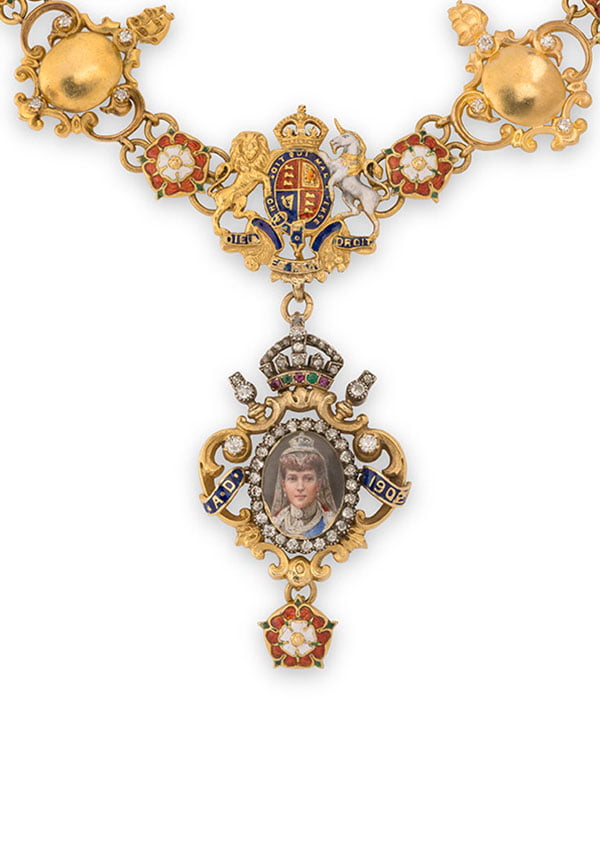 Antiques - Ceremonial necklace