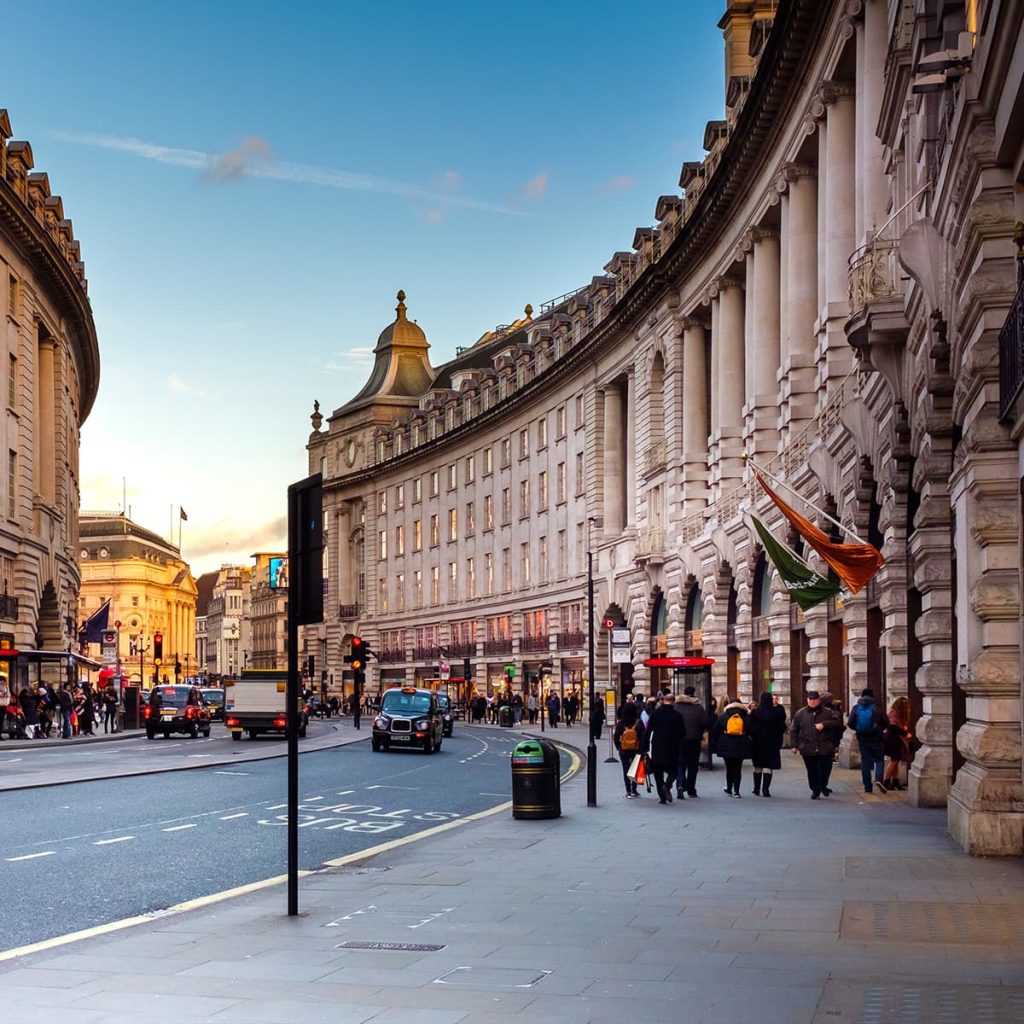 Choosing the Perfect Business Location: Exploring the Allure of Mayfair in London