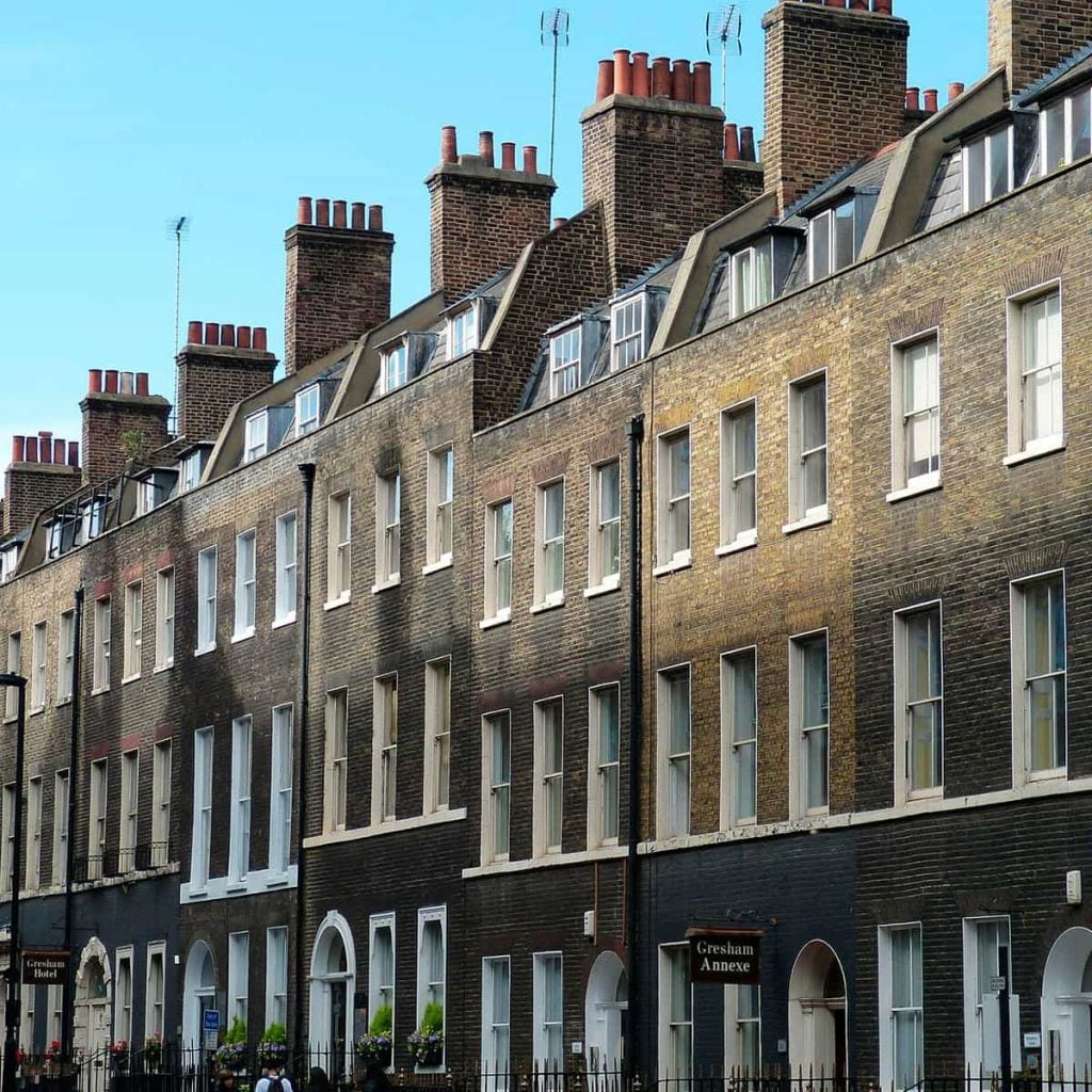 Top reasons why you should buy property in Mayfair