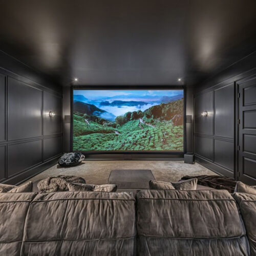 Creating the Ultimate Home Cinema Experience: Transforming Your Extra Room into a Movie Haven