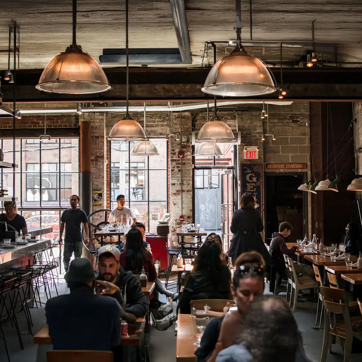 Why Smart Booking Systems Are Revolutionising London’s Dining Scene