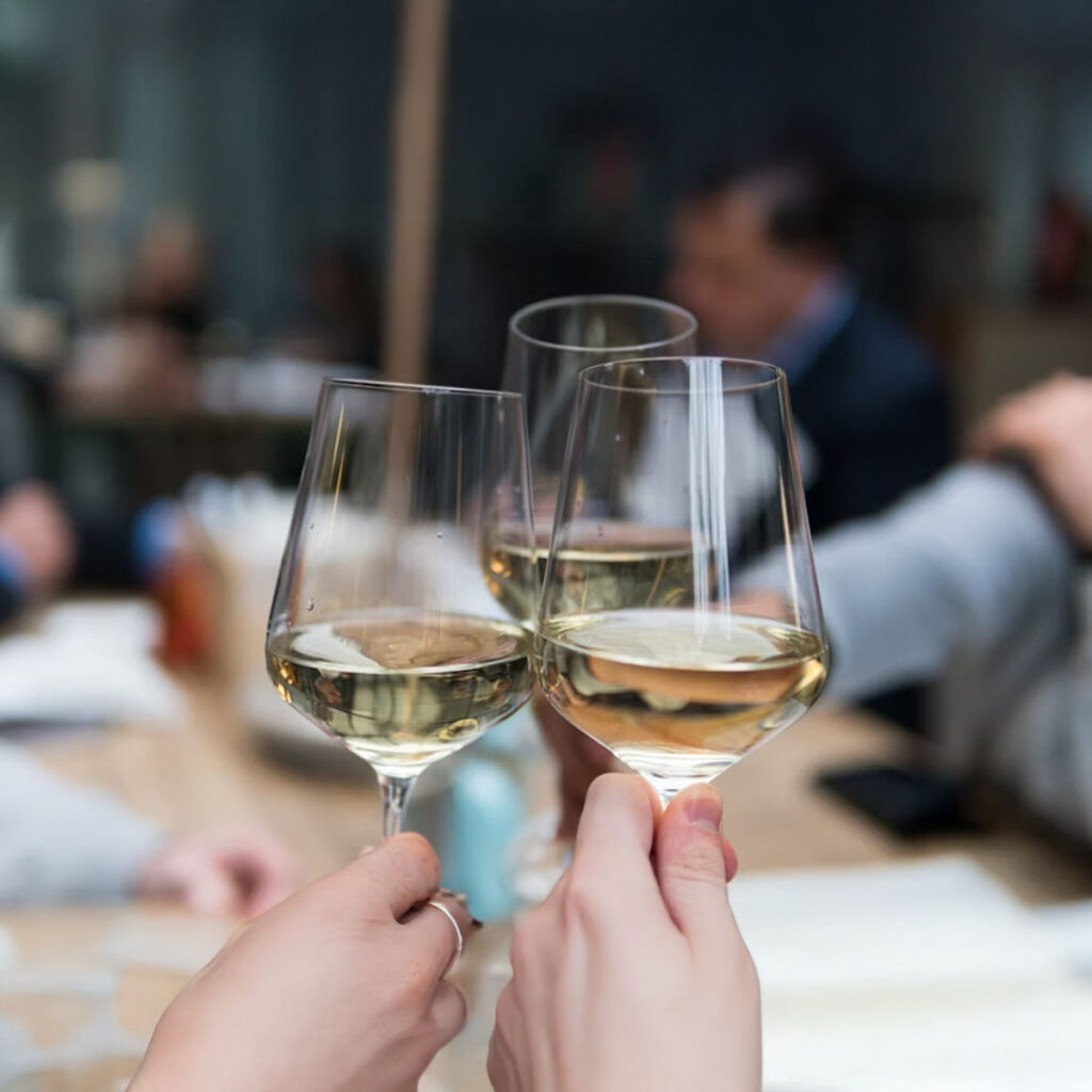 Sweet White Wine Styles Pairings and How to Choose with Confidence MF1 18