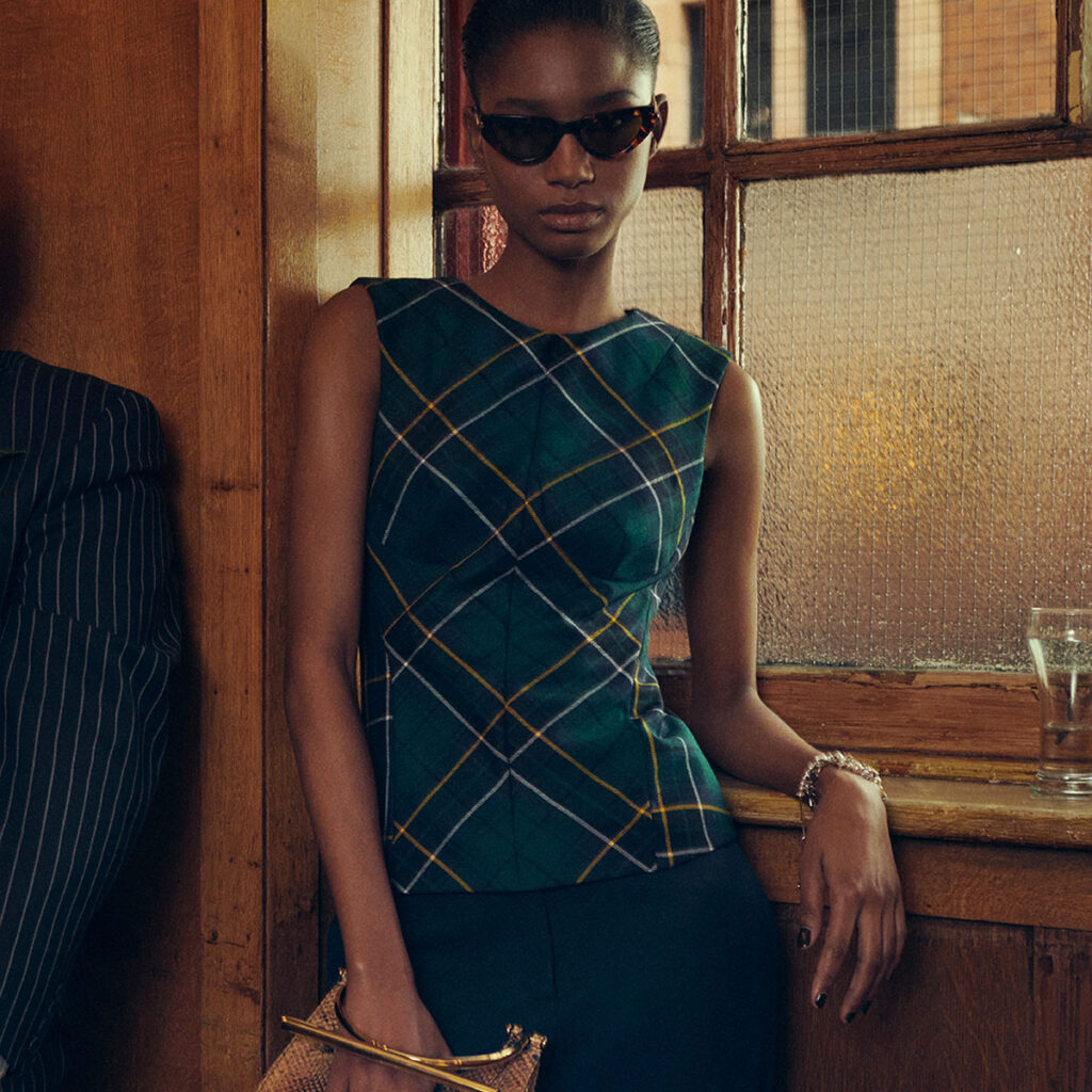 Alexander Mcqueen 2 Alexander Mcqueen