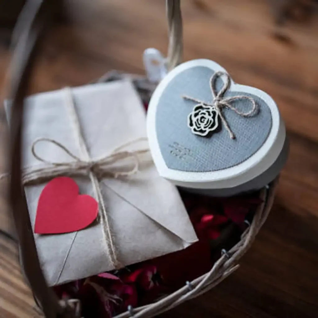 Discover Mayfair Luxury Gifts That Define Valentine’s 2026 Valentine’s Shopping, Mayfair