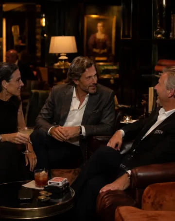 Thoughtful Ways to Delight a Mayfair Friend